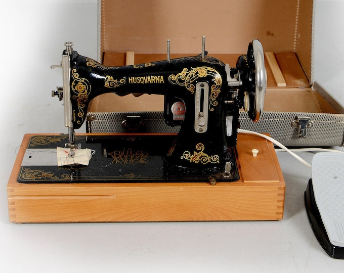 Vintage Husqvarna Sewing Machine | Retro Electric motor Sewing Machine
