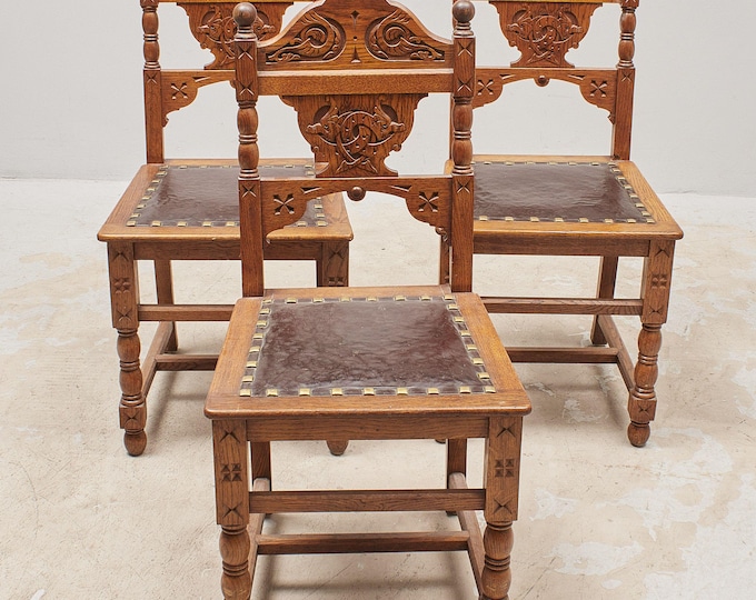 Vintage Oak Chair | Chaises de Style 1900s