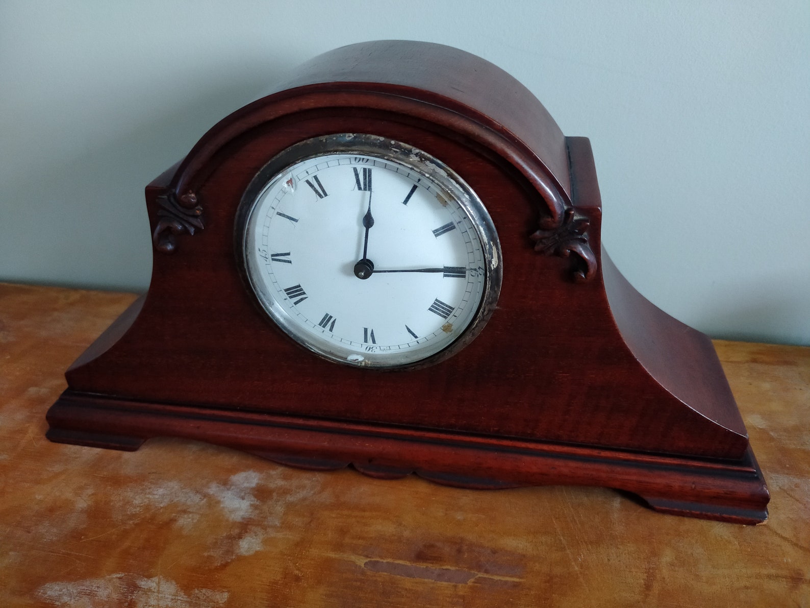 Beautiful Mahogany Napoleon Hat Style Vintage Mechanical Mantle Clock ...