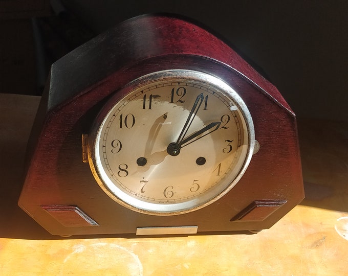 Refurbished in dark brown | Beautiful Oak Wood Art Deco  Vintage Mechanical Mantle Clock Pendulum with Chimes Mechanical Mantle