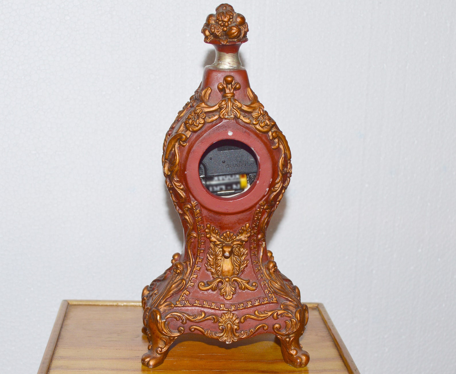 Vintage Table Clock Rococo Style Red and Gold Patina | Horloge De Table ...