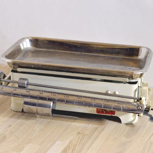 Báscula de cocina de mesa retro escandinava para el hogar / 6 kilos / Báscula mecánica vintage de la década de 1900 Egyl