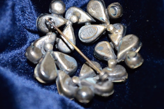 Vintage Crystal Clear Brooch | Gift Valentines Da… - image 8