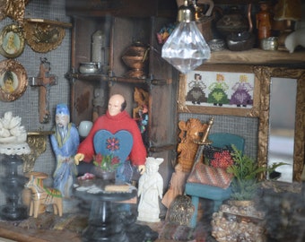 RARE! Diorama - Miniature - Antique Shop | 3D Handmade Artwork Collectible Shadow Box  Dollhouse Window Showcase Gift