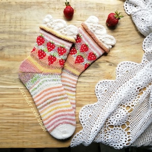 Strawberry cotton socks, hand knitted White lace