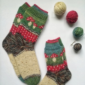 Hand knitted mushroom socks, Tweed yarn