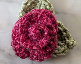 Vintage Colored Crochet Rose - Scarlet