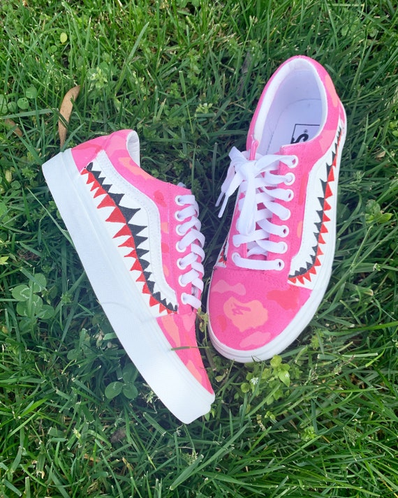 pink bape vans