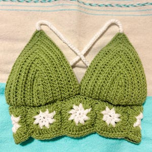 Flower Power Crochet Bralette, Trendy Crochet Bralette, Trendy Top