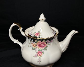 Royal Albert “Concerto” ( Super Rare )