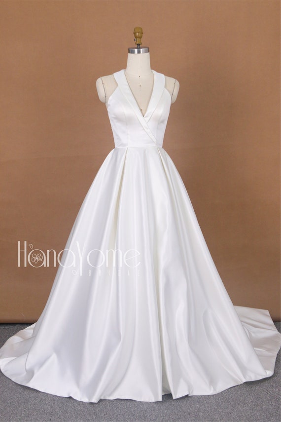 vintage halter wedding dress