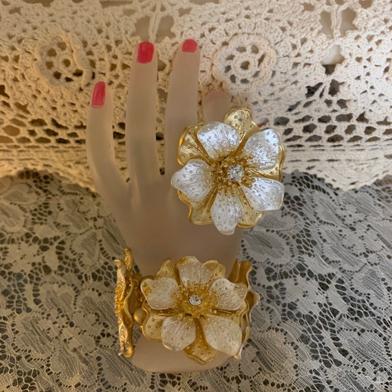 Vintage Palm Beach jewelry set.
