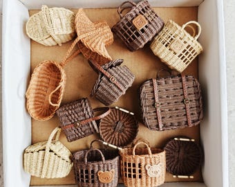 Miniature Rattan Picnic Basket for Tiny Jars & Bottles, Vintage Dollhouse Miniature Furniture, Miniature Storage for Dollhouse, Doll Lover