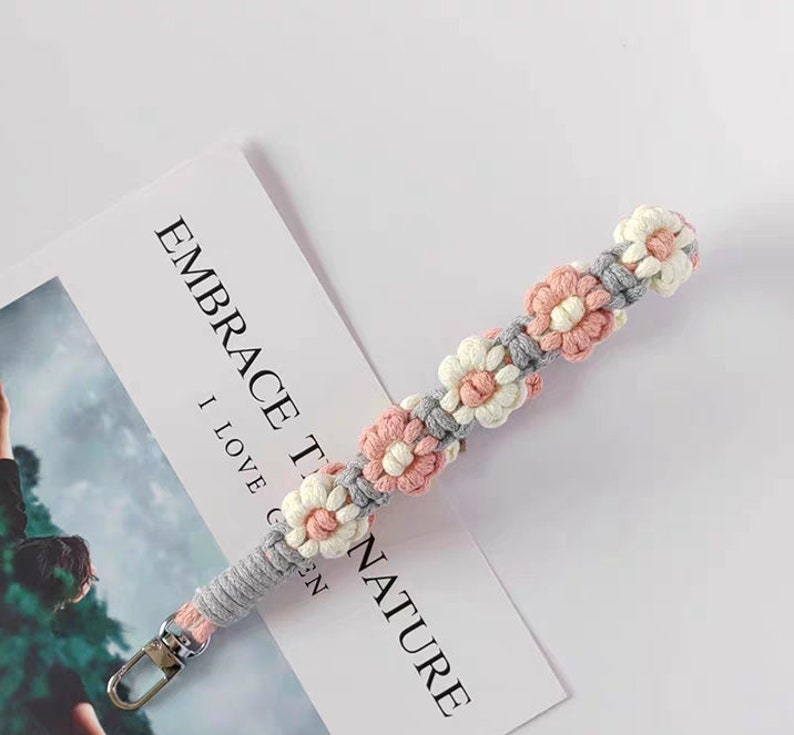 POZIOM POCZĄTKUJĄCY / Samouczek makramy / Nauka makramy / Pasek na telefon makramy / Brelok makramy / Zestaw do makramy DIY / Wzór PDF / Wersja angielska zdjęcie 7