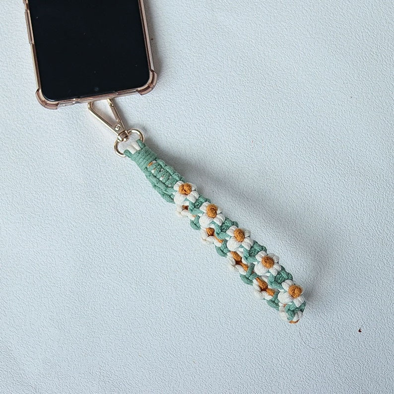 MACRAME PATTERN, Macrame Keychain, Boho Keychain, Macrame Car Hanger, Handmade Keychain image 4