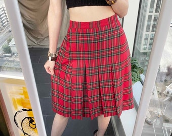 Vintage Pleated Plaid Red Skirt / 90s Checkered Skirt / Student Style Tartan Plaid Skirt / Scottish Kilt Skirt Preppy Mod Skirt / Medium