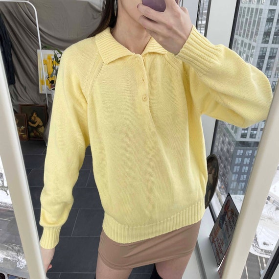 Pastel Yellow Sweater / Baby Yellow 