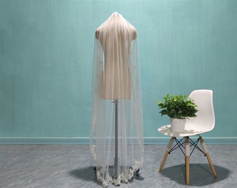 Short Single Layer Lace Veil, Elegant Bride Lace Veil, White Ivory Lace Short Veil, Simple Wedding Lace Veil With Comb