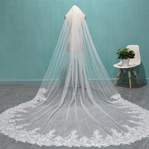 Vintage Cathedral Wedding Sequin Lace Veil, Elegant Bride Sequin Lace Veil, White Ivory Wedding Veil, One Layer Sequin Lace Veil