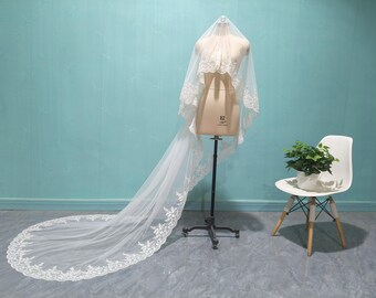 Mantilla Veil, Lace Sequins Wedding Veil, Cathedral Length Ivory Veil, White Lace Trimmed Bride Veil，One Tier Tulle Veil，No Comb