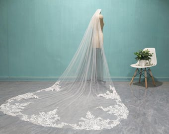 Simple One Layer Lace Applique Veil, Lace Cathedral Bridal Veil, White Lace/ivory Tulle Wedding Veil, with Comb