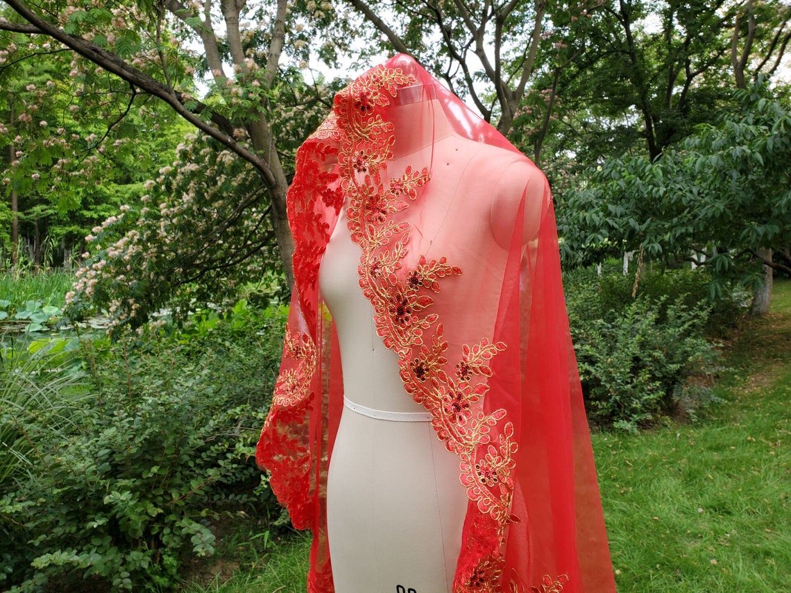 Red Sequins lace veil /Bridal Wedding Veil /Gold Lace Trim Etsy