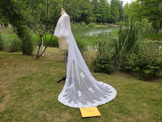 Elegant White Wedding Veil with Long Train Fenghuavip Stylish Long Train Ivory Bridal Cathedral Wedding  main image 3