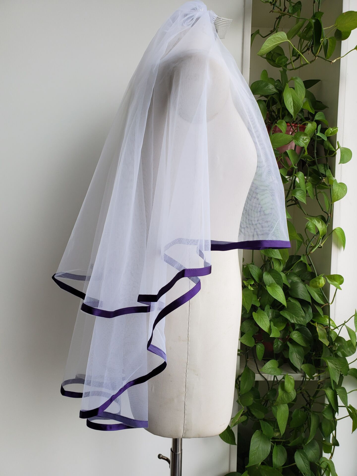 Two-layer Purple Ribbon Bridal Veils Quality Soft Net Bride Veils Two-layer Purple Ribbon Bridal Veils Quality Soft Net Bride Veils