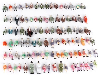 1:87 Escala HO Figuras Miniatura Modelo Accesorios de Tren Plástico Sentado Mano Pintada Personas 100pcs