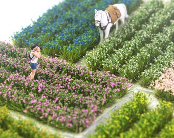 Model Train Static Grass Flowers, Miniature Scenery, 4 Strips