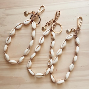 Bolsa Boho da moda, acessórios boho, praiano, litorâneo, luxuoso, tons neutros, cauris, juta, macramê, conchas