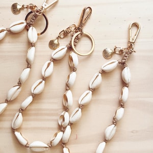 Coastal Bohemian Key Fob, boho accessories, beachy, coastal, luxury, neutrals, cowrie, jute macrame, shells