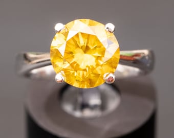 Yellow diamond ring, Diamond Engagement ring for women, 3.90 carat fancy vivid orange yellow diamond ring, Solitaire saffron diamond ring