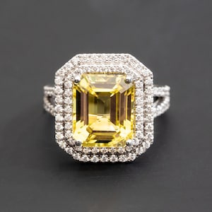 6.50 carat yellow sapphire engagement ring, large gemstone engagement ring, Yellow sapphire ring for women 6.50ct sapphire 1.20ct diamonds