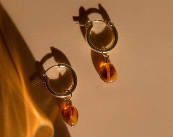 Créoles en ambre, Boucles d'oreilles en ambre naturel, Créoles en ambre de la Baltique, Bijoux en ambre orange, Créoles en or 14 carats, Créoles en or et ambre