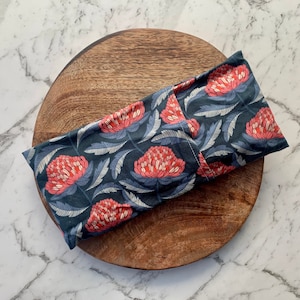 Heat Pack - Waratah Dance - Removable Cover - 4 sizes