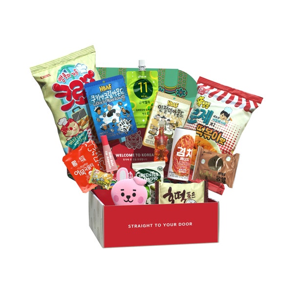 Seoulbox Signature | Authentic Korean Snacks and Epic Kpop Merch Gift Box