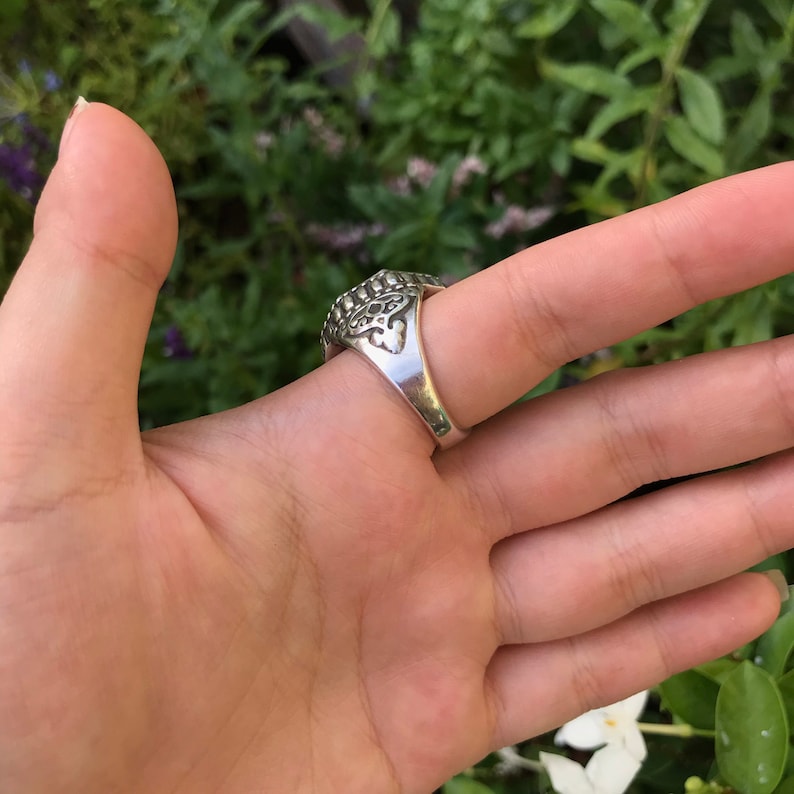 Vintage afghani Arabic script silver ring
