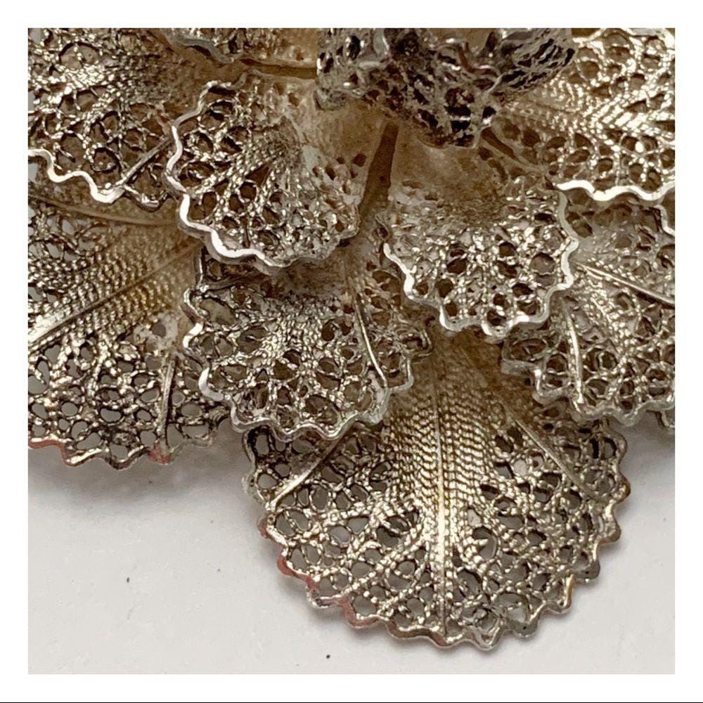Broche Vintage Fleur Rose Dentelle - Couleur Vieil Argent, Référence *3223 - Occasion