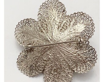 Broche Vintage Couleur Vieil Argent - Motif Fleur Rose Et Dentelle - Réf 3223 - Occasion