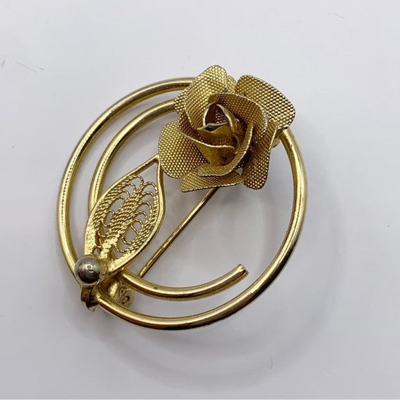 Sarah Coventry vintage gold tone mesh rose on spi… - image 4