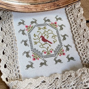 Tiny Quaker Sampler Cross Stitch Pattern, Easy Counted Cross Stitch Chart, Vintage Folk Cross Stitch Embroidery, Instant Download PDF