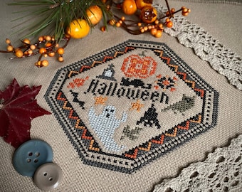 Halloween Tiny Quaker Sampler Cross Stitch Pattern, Easy Counted Cross Stitch Chart, Halloween Cross Stitch Embroidery, Instant Download PDF