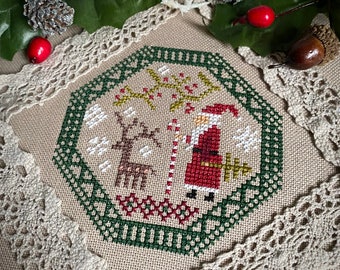 Little Santa Tiny Quaker Sampler Cross Stitch Pattern, Cross Stitch Chart, Small Christmas Cross Stitch Embroidery, Instant Download PDF
