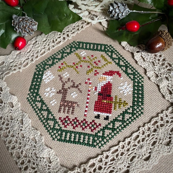 Little Santa Tiny Quaker Sampler Cross Stitch Pattern, Cross Stitch Chart, Small Christmas Cross Stitch Embroidery, Instant Download PDF