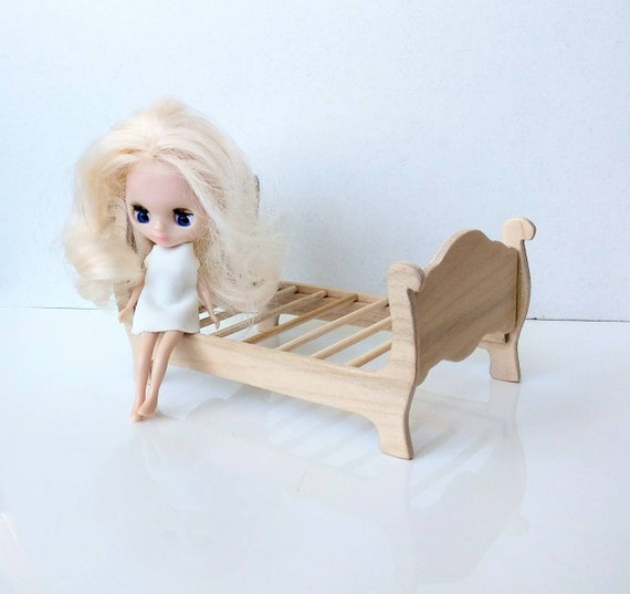 blythe doll furniture