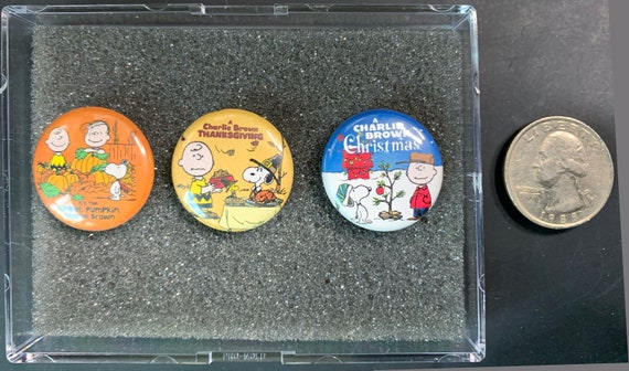 Mr Eight Magoo/'s Christmas Carol Set B 8 Xmas Christmas 1 inch Round Magnets