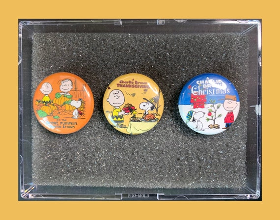Mr Eight Magoo/'s Christmas Carol Set B 8 Xmas Christmas 1 inch Round Magnets