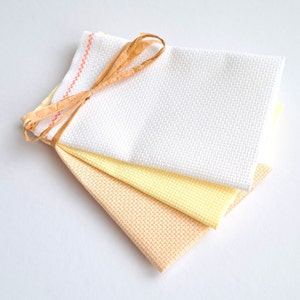 Stoffpaket &quot;Aida&quot; zum Sticken mit 3 Farben für Kreuzstich Weiß-Gelb-Dunkelbeige