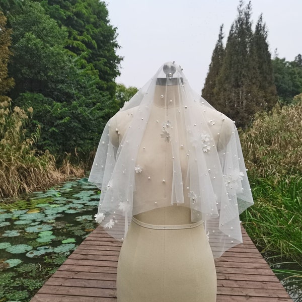 Luxury Bridal Veil Pearl With Flowers Wedding Veil White/Ivory Bride Veil Short One Tier Tulle Veil